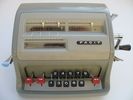 Calculatrice m&eacute;canique Facit